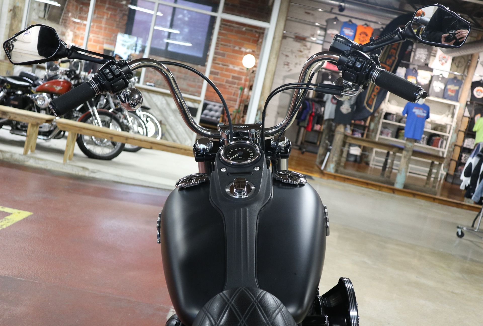 2015 Harley-Davidson Street Bob® in New London, Connecticut - Photo 11