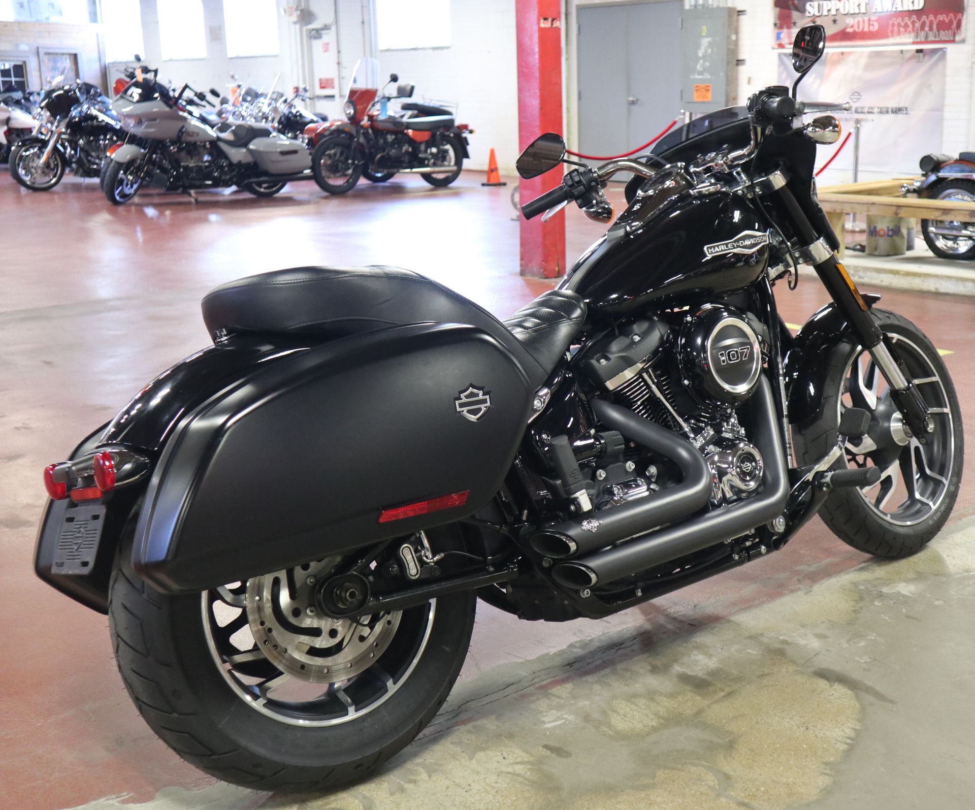 2018 Harley-Davidson Sport Glide® in New London, Connecticut - Photo 8