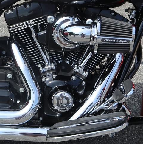 2014 Harley-Davidson CVO™ Road King® in New London, Connecticut - Photo 17