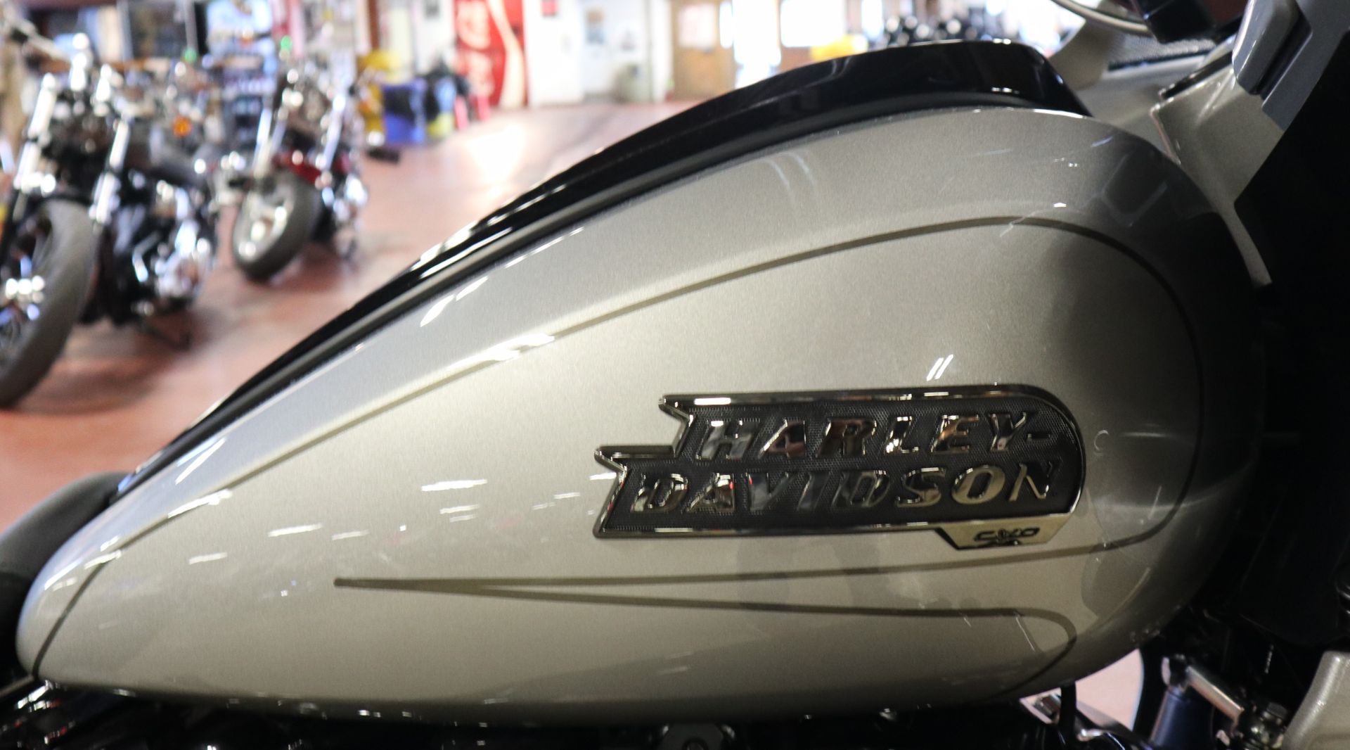 2023 Harley-Davidson CVO™ Road Glide® in New London, Connecticut - Photo 9