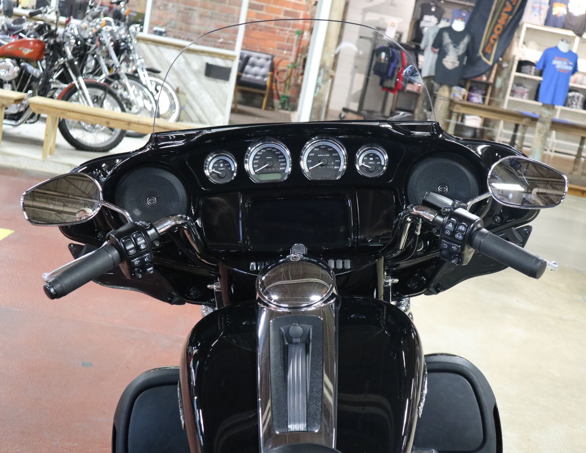 2021 Harley-Davidson Ultra Limited in New London, Connecticut - Photo 11