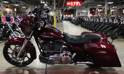 2014 Harley-Davidson Street Glide® Special in New London, Connecticut - Photo 5