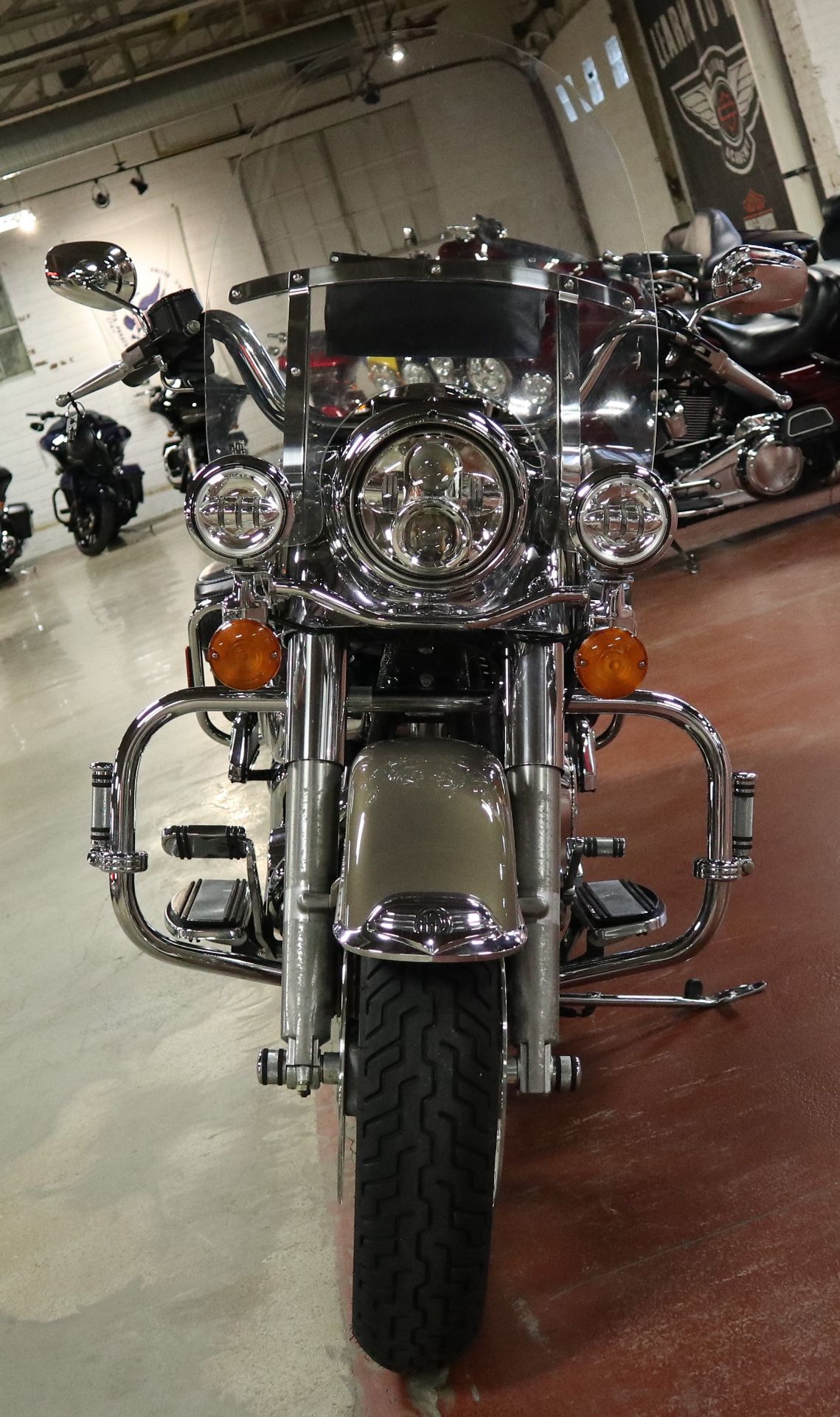 2004 Harley-Davidson FLHRCI Road King® Classic in New London, Connecticut - Photo 3