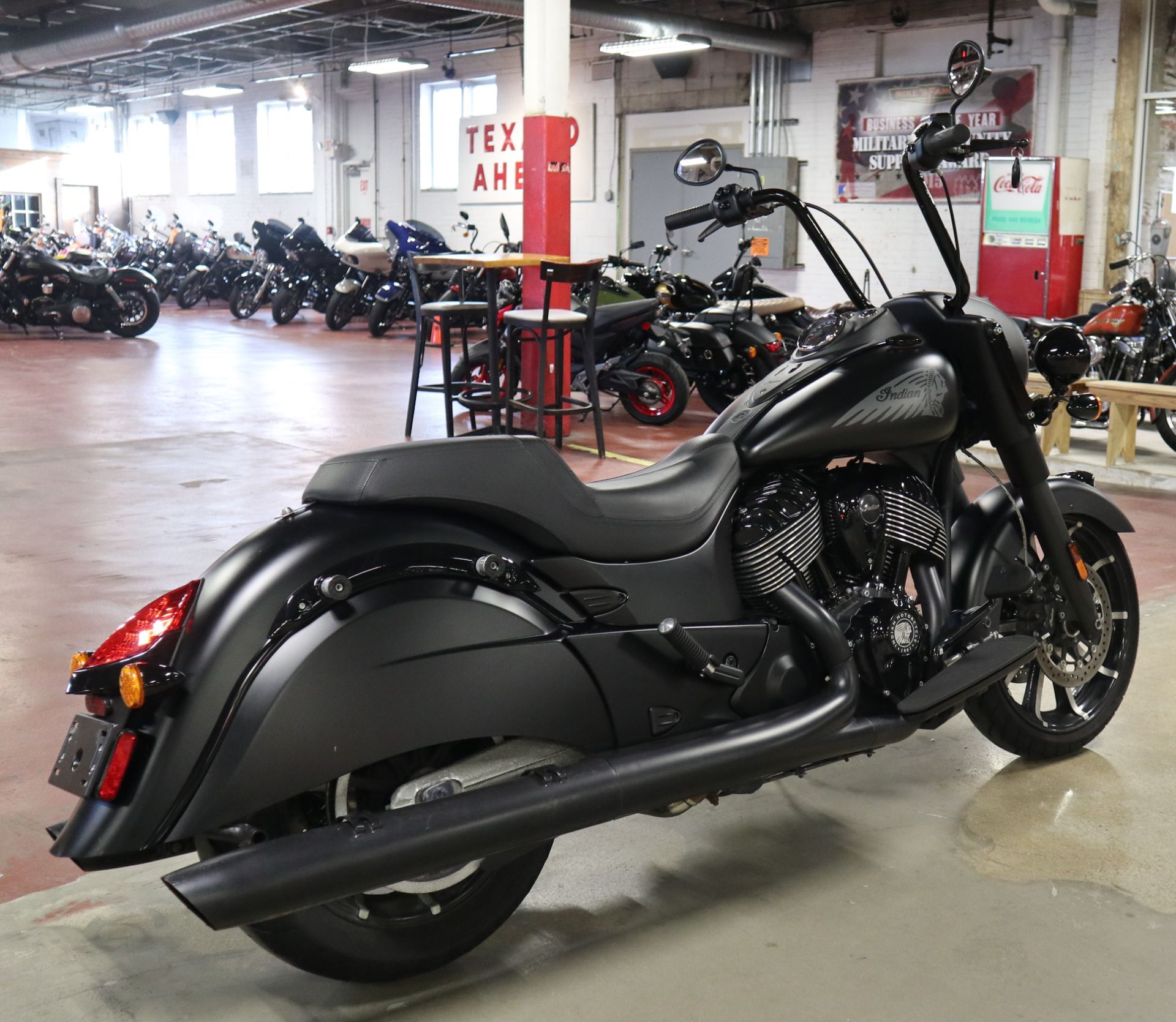 2019 Indian Motorcycle Springfield® Dark Horse® ABS in New London, Connecticut - Photo 8