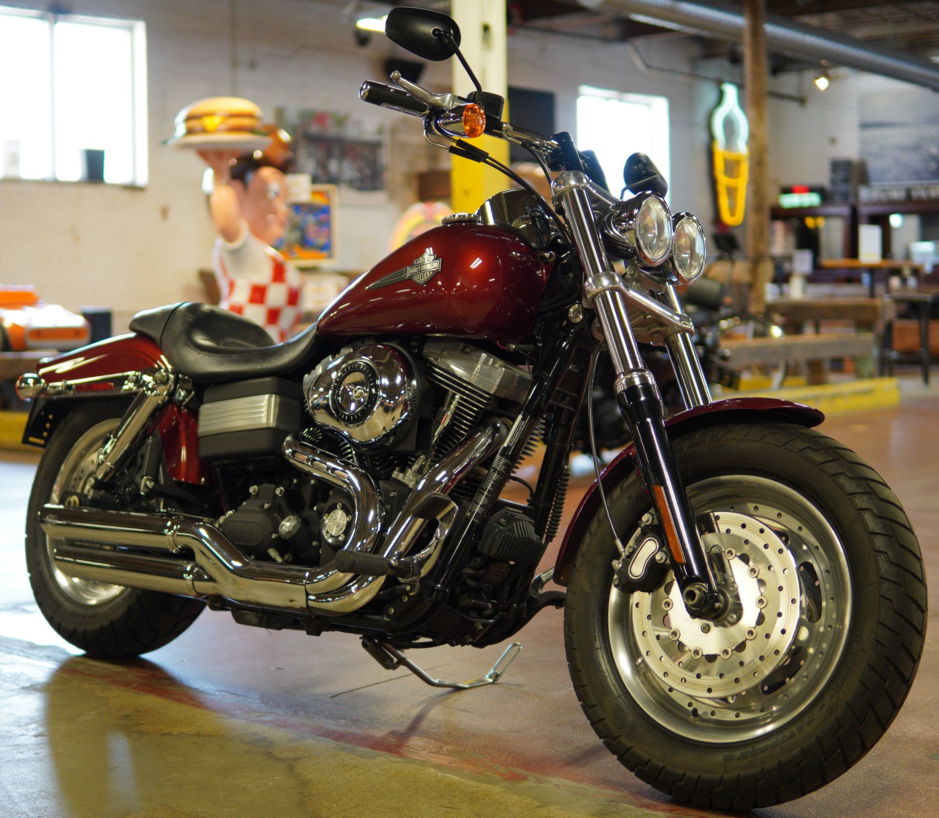 2009 Harley-Davidson Dyna® Fat Bob® in New London, Connecticut - Photo 2