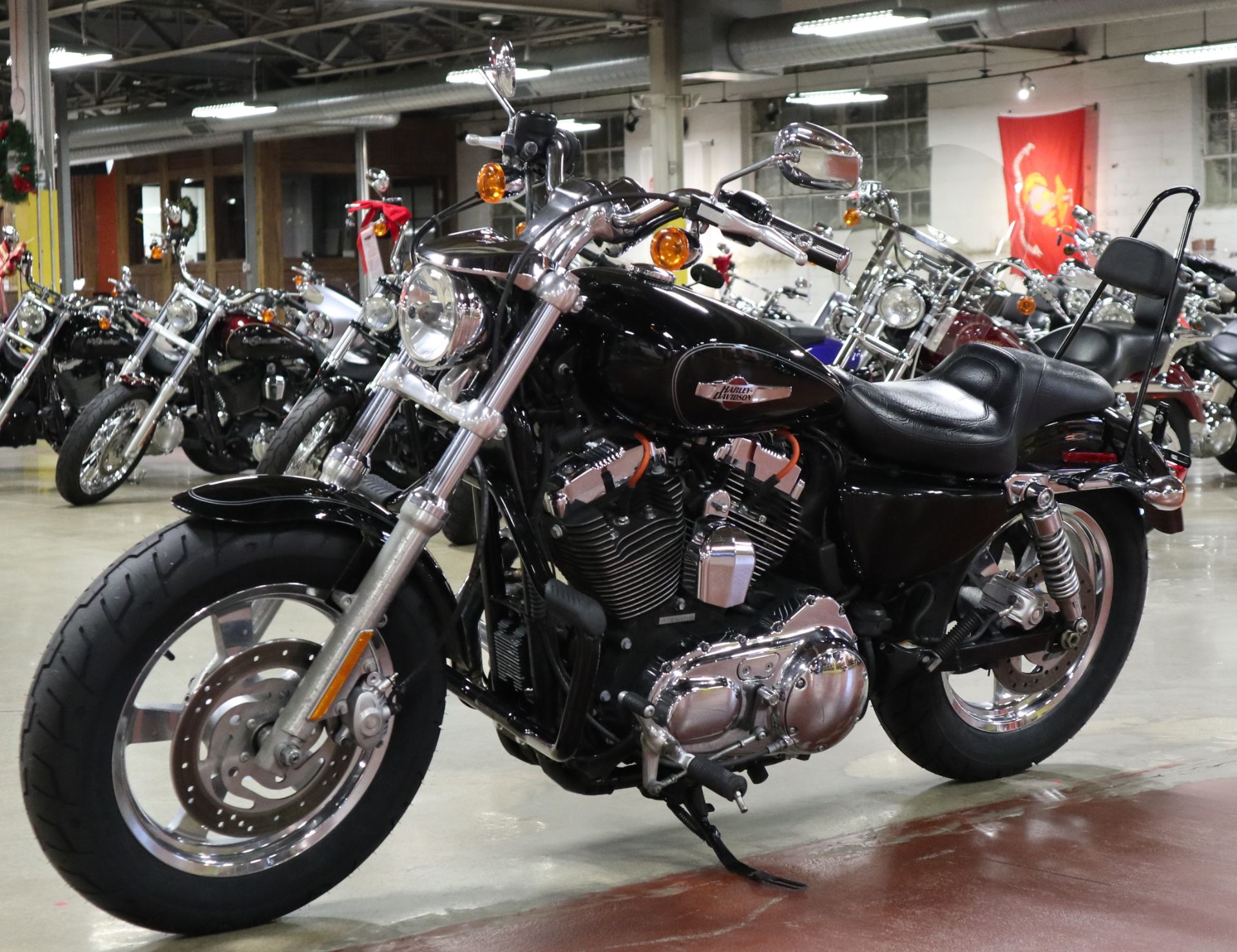 2011 Harley-Davidson Sportster® 1200 Custom in New London, Connecticut - Photo 4