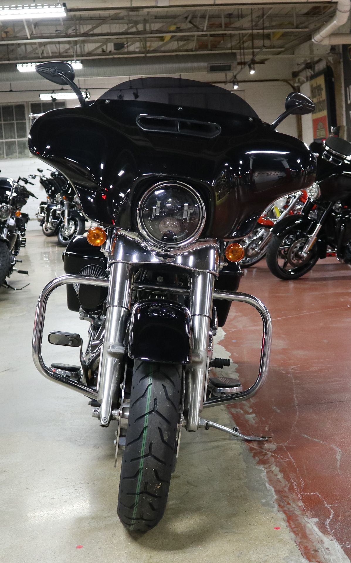 2014 Harley-Davidson Street Glide® in New London, Connecticut - Photo 3