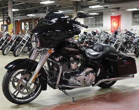 2014 Harley-Davidson Street Glide® in New London, Connecticut - Photo 4