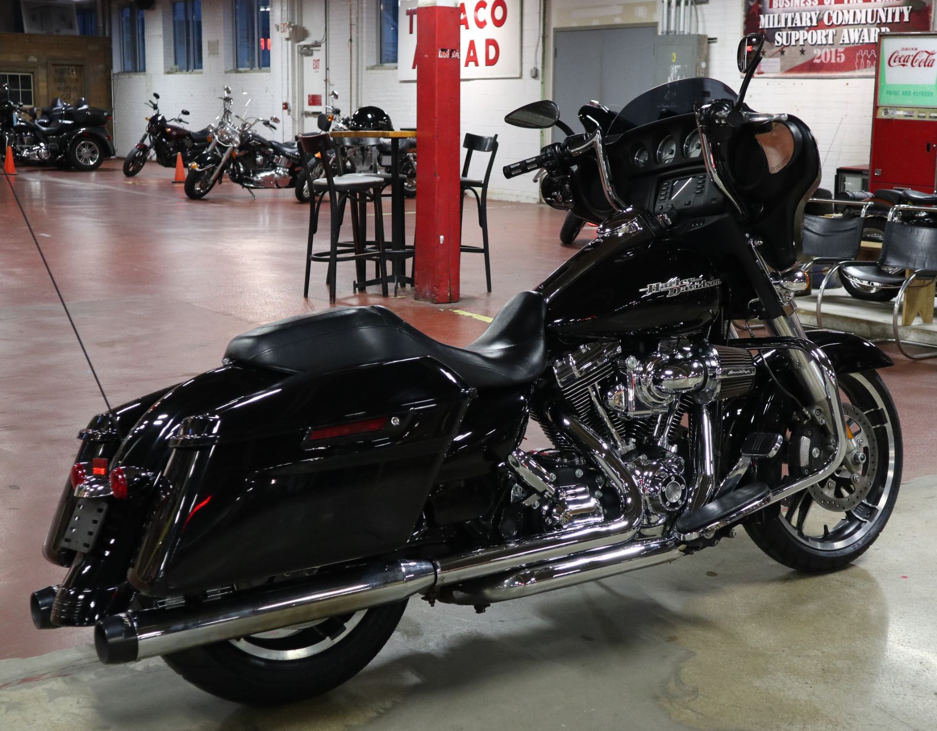2014 Harley-Davidson Street Glide® in New London, Connecticut - Photo 8