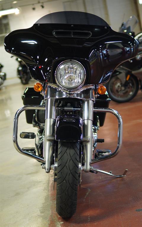 2014 Harley-Davidson Street Glide® in New London, Connecticut - Photo 3