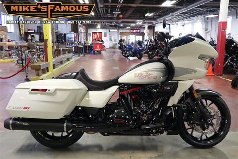 2024 Harley-Davidson CVO™ Road Glide® ST in New London, Connecticut - Photo 1