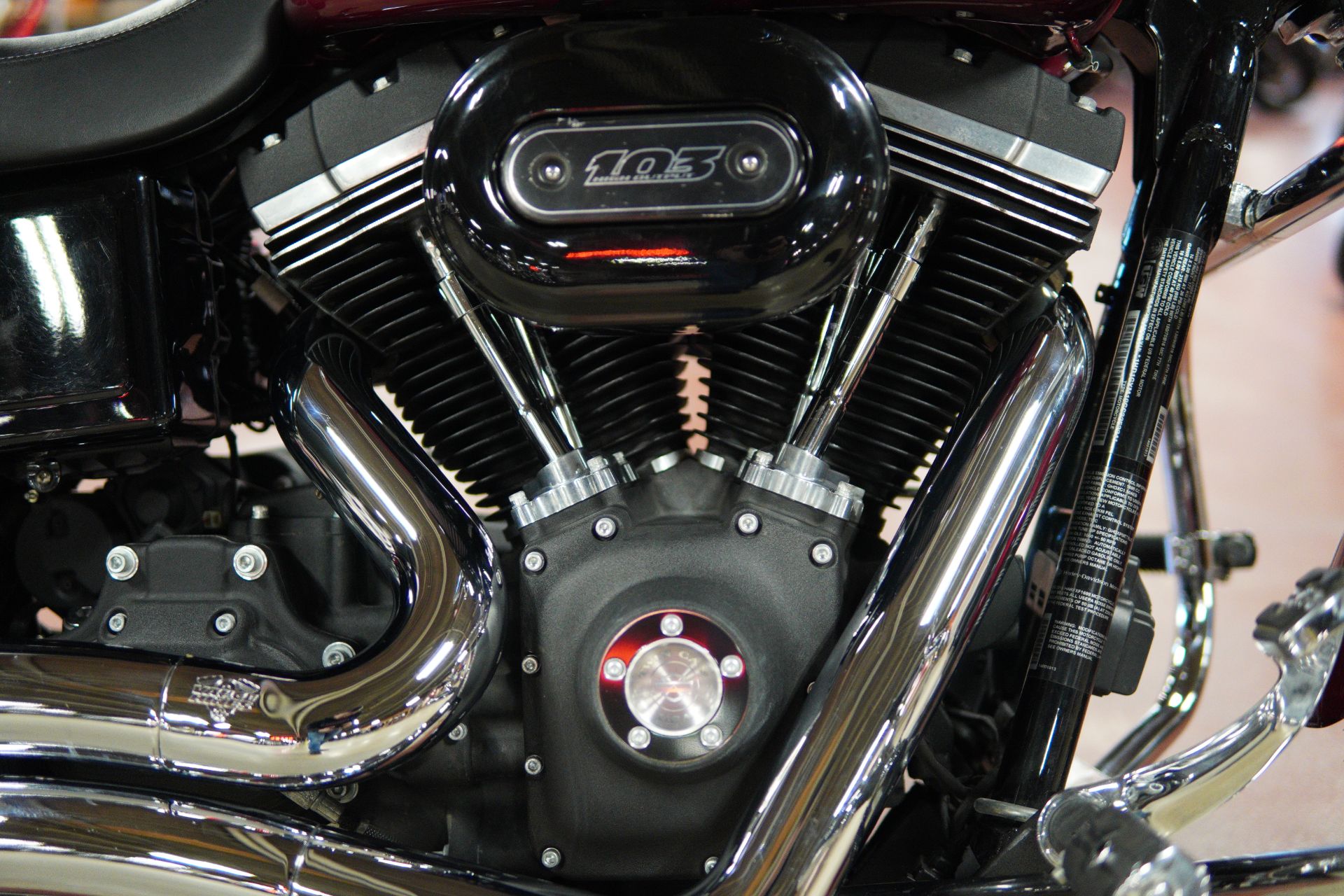2016 Harley-Davidson® Fat Bob® in New London, Connecticut - Photo 17