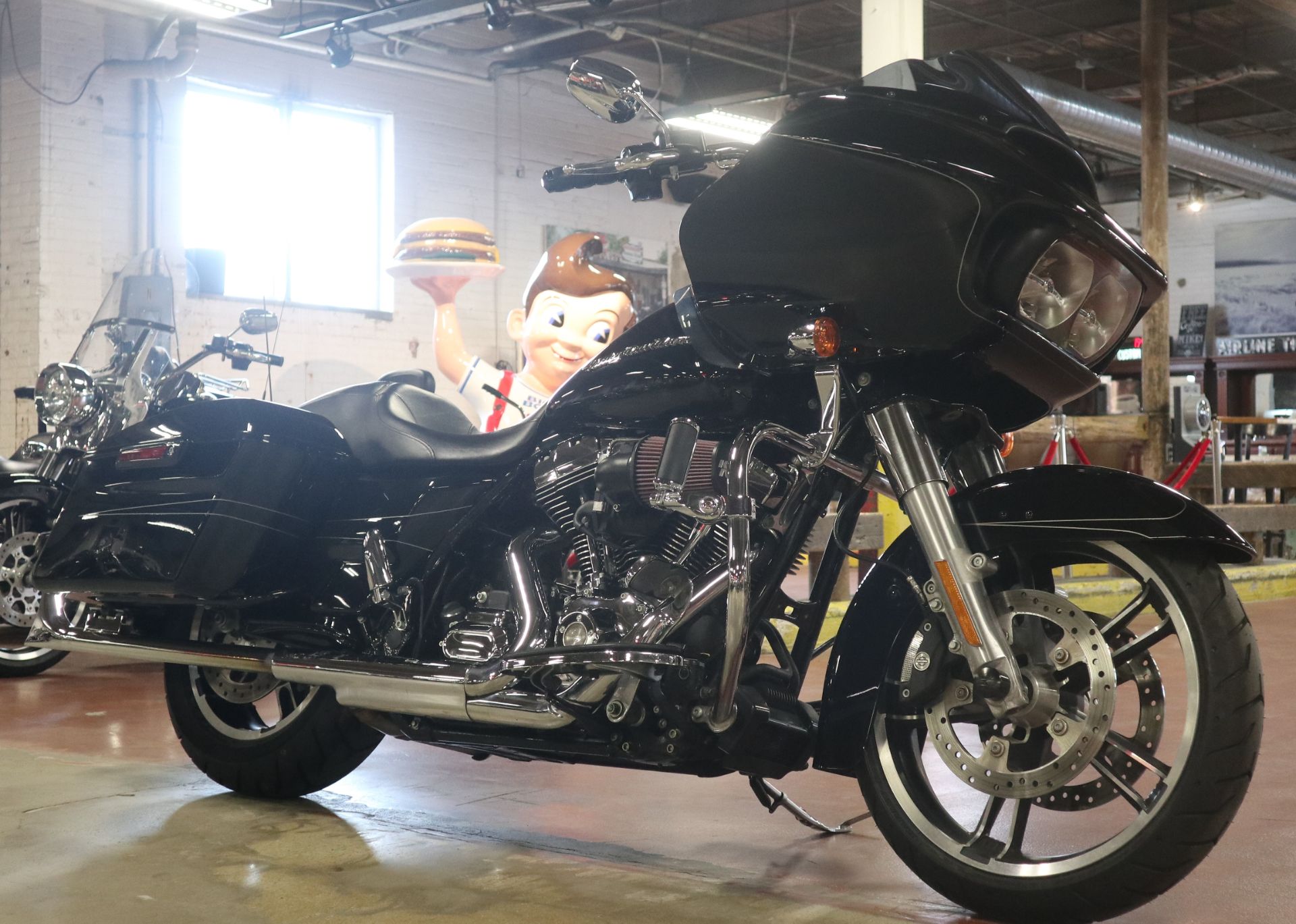 2016 Harley-Davidson Road Glide® Special in New London, Connecticut - Photo 2
