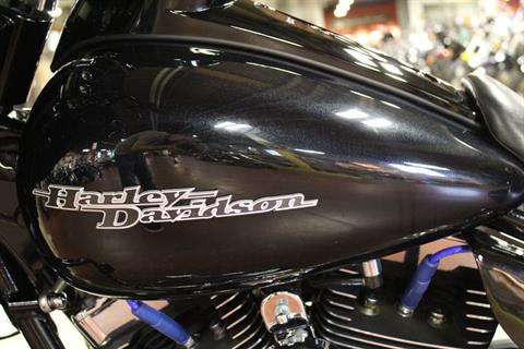 2013 Harley-Davidson Street Glide® in New London, Connecticut - Photo 11