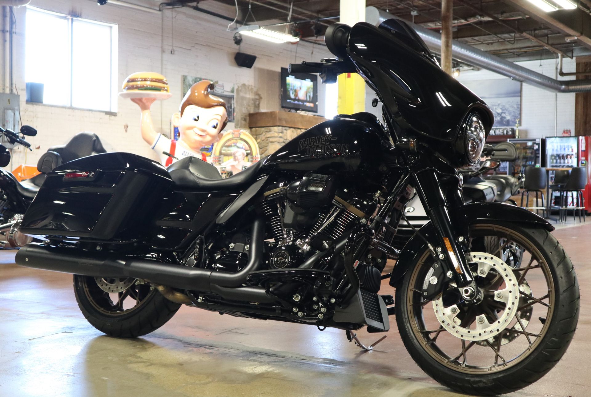 2022 Harley-Davidson Street Glide® ST in New London, Connecticut - Photo 8