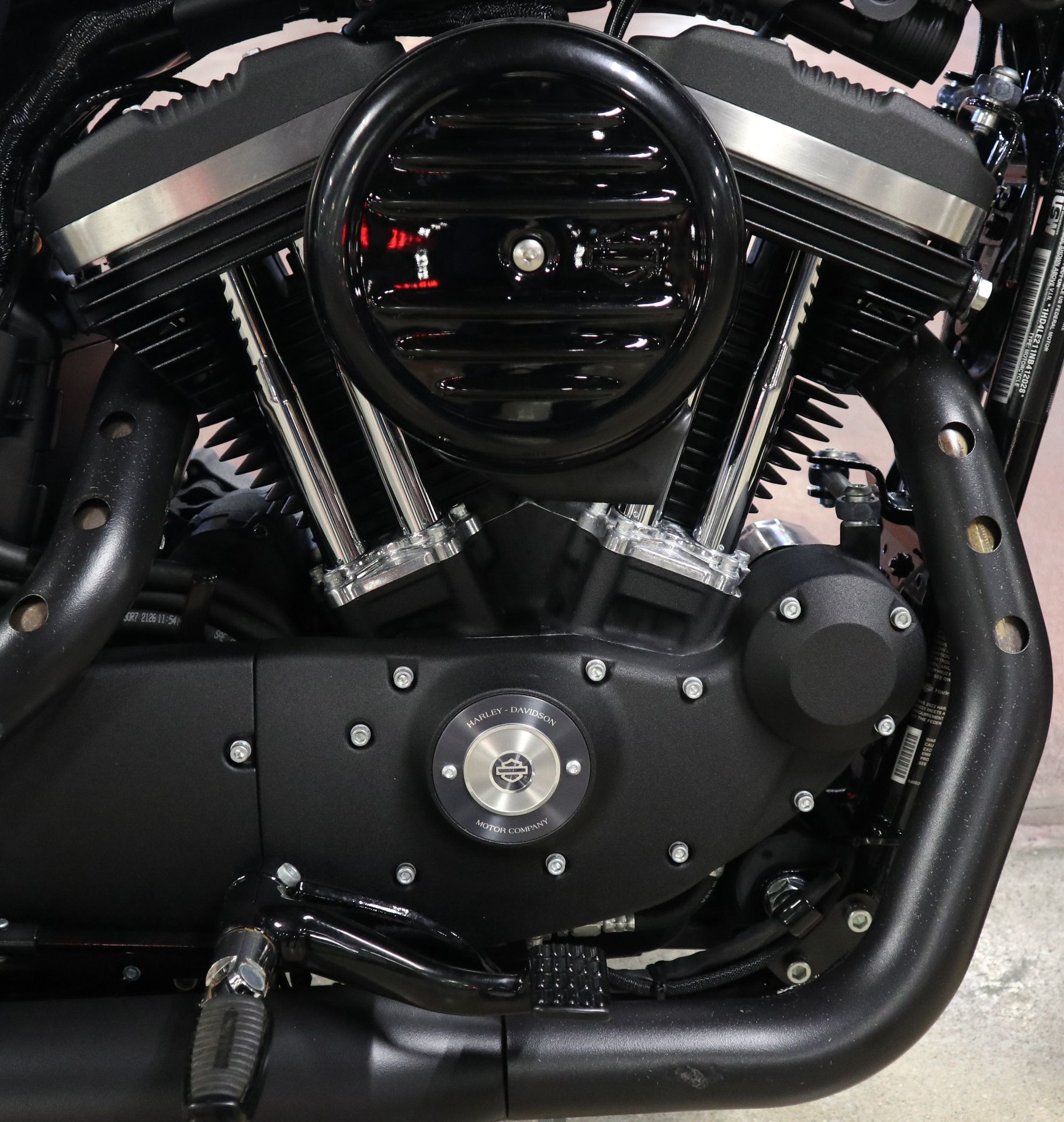 2022 Harley-Davidson Iron 883™ in New London, Connecticut - Photo 16