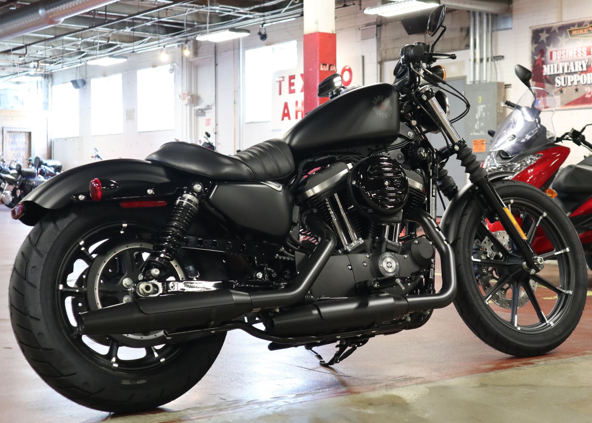 2022 Harley-Davidson Iron 883™ in New London, Connecticut - Photo 7