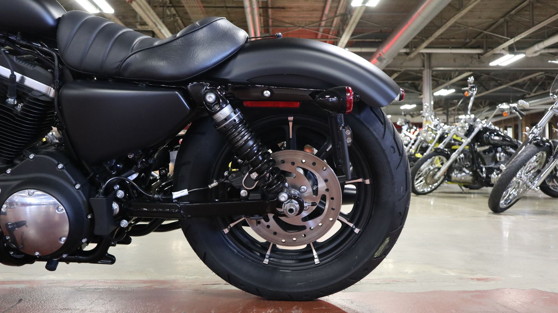 2022 Harley-Davidson Iron 883™ in New London, Connecticut - Photo 16