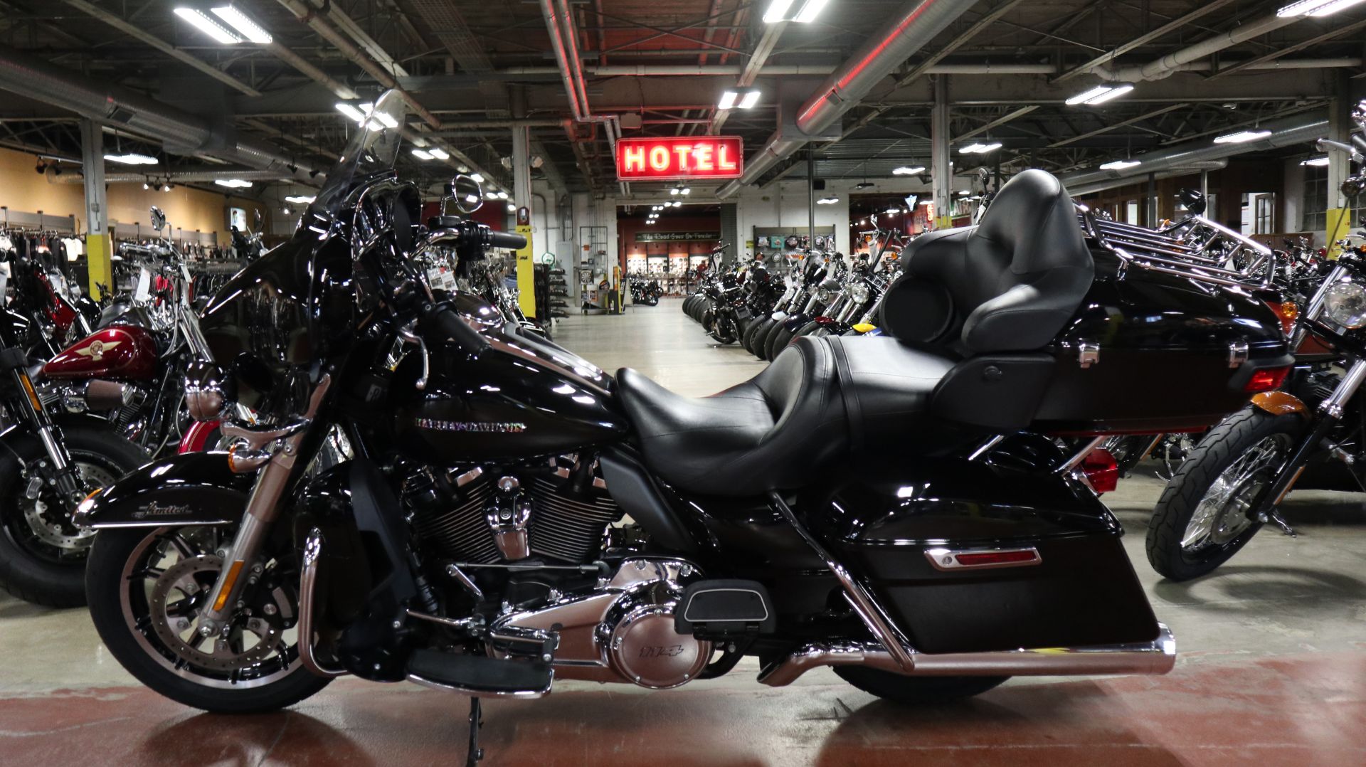 2019 Harley-Davidson Ultra Limited in New London, Connecticut - Photo 5