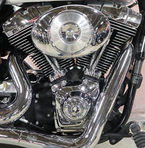 2004 Harley-Davidson FXDWG/FXDWGI Dyna Wide Glide® in New London, Connecticut - Photo 16