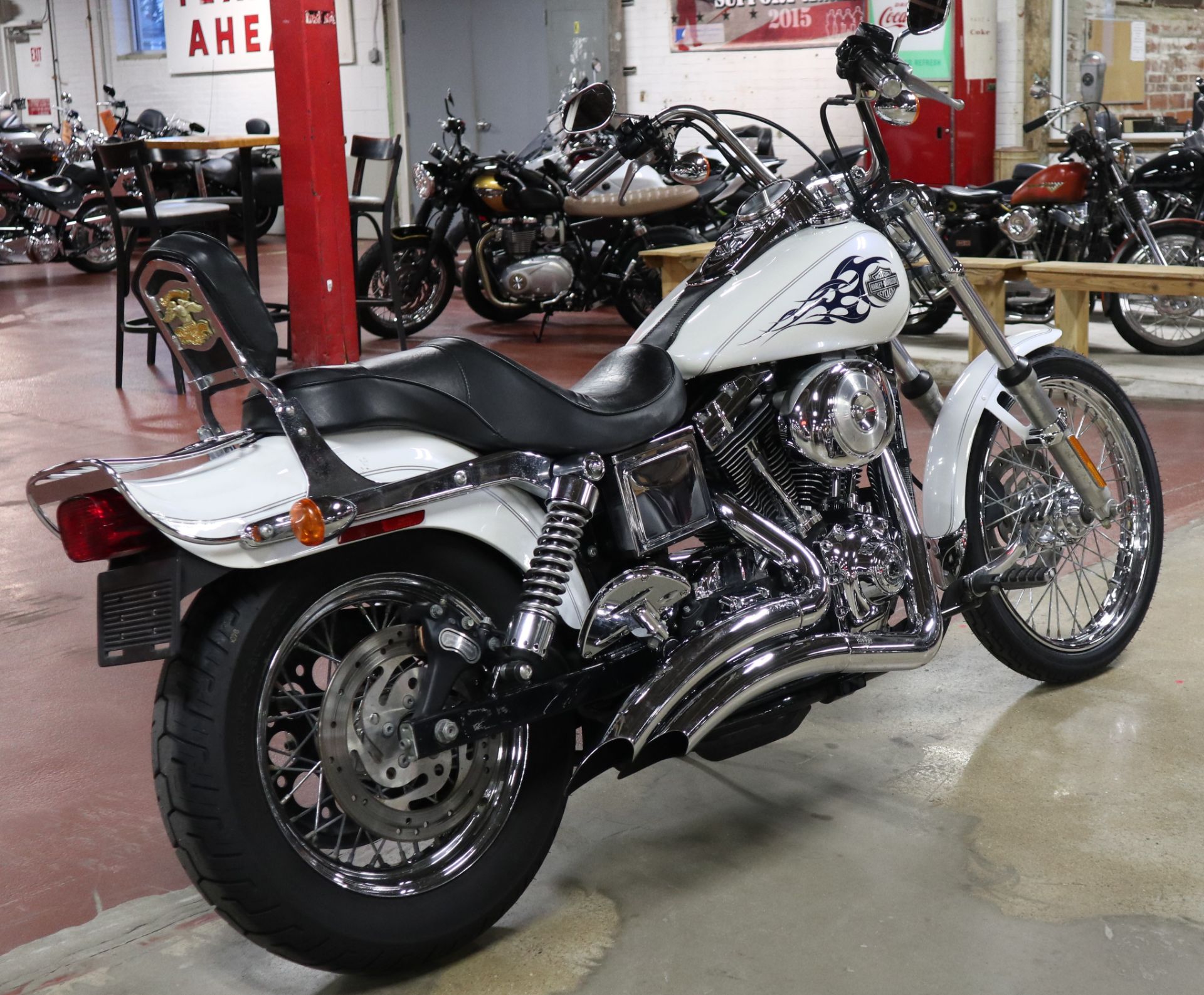 2004 Harley-Davidson FXDWG/FXDWGI Dyna Wide Glide® in New London, Connecticut - Photo 8
