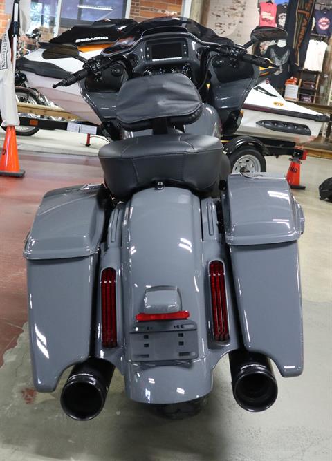 2018 Harley-Davidson CVO™ Road Glide® in New London, Connecticut - Photo 6