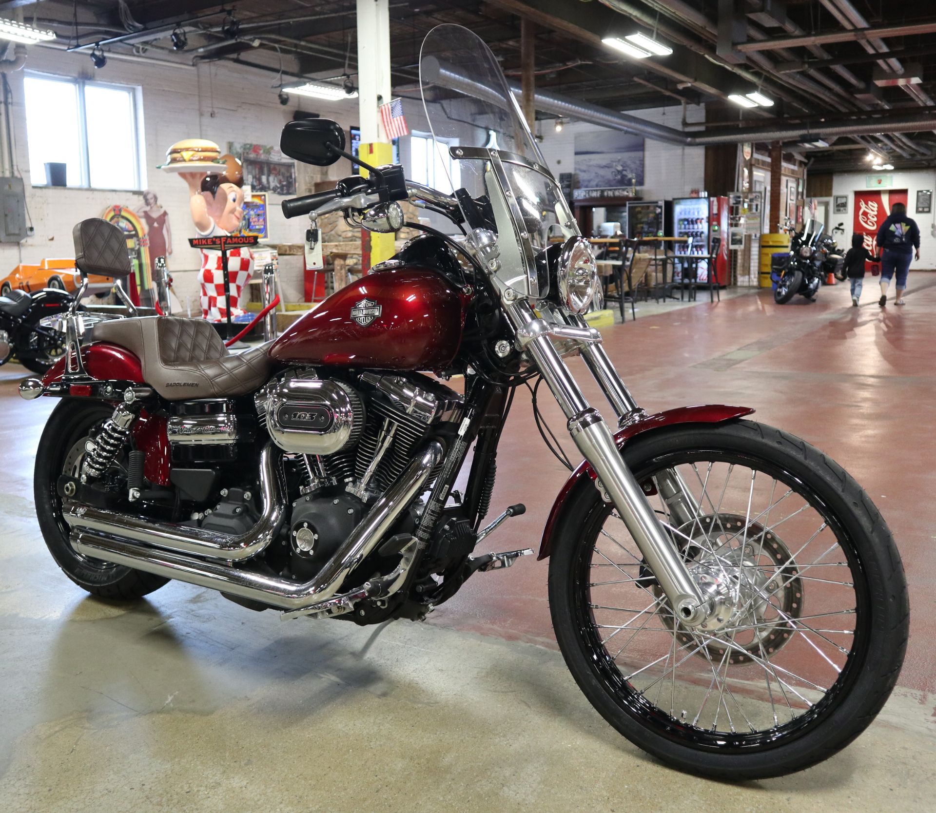 2016 Harley-Davidson Wide Glide® in New London, Connecticut - Photo 2