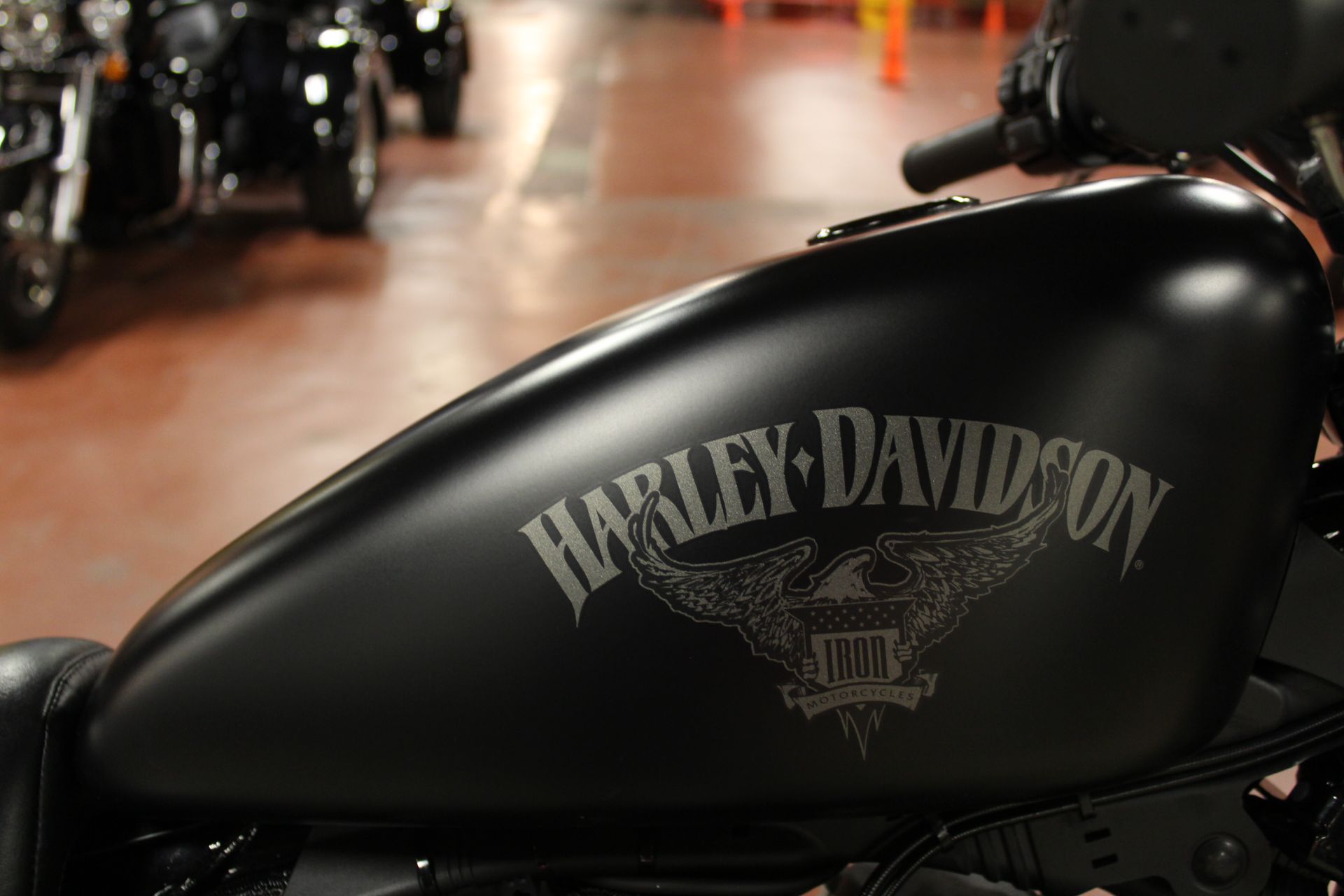 2016 Harley-Davidson Iron 883™ in New London, Connecticut - Photo 9