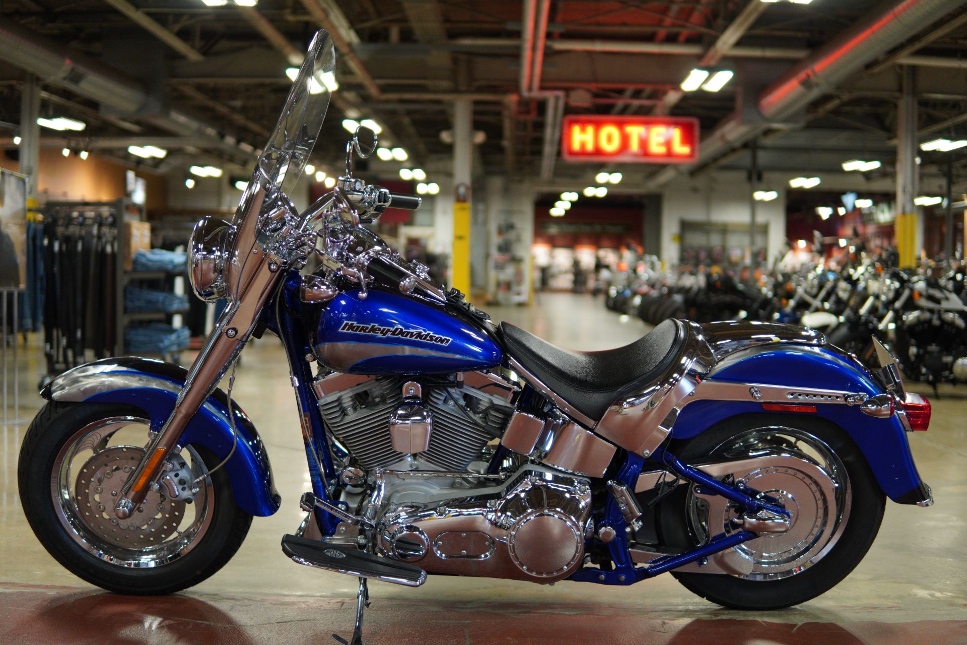 2005 Harley-Davidson FLSTFSE Screamin’ Eagle® Fat Boy® in New London, Connecticut - Photo 5