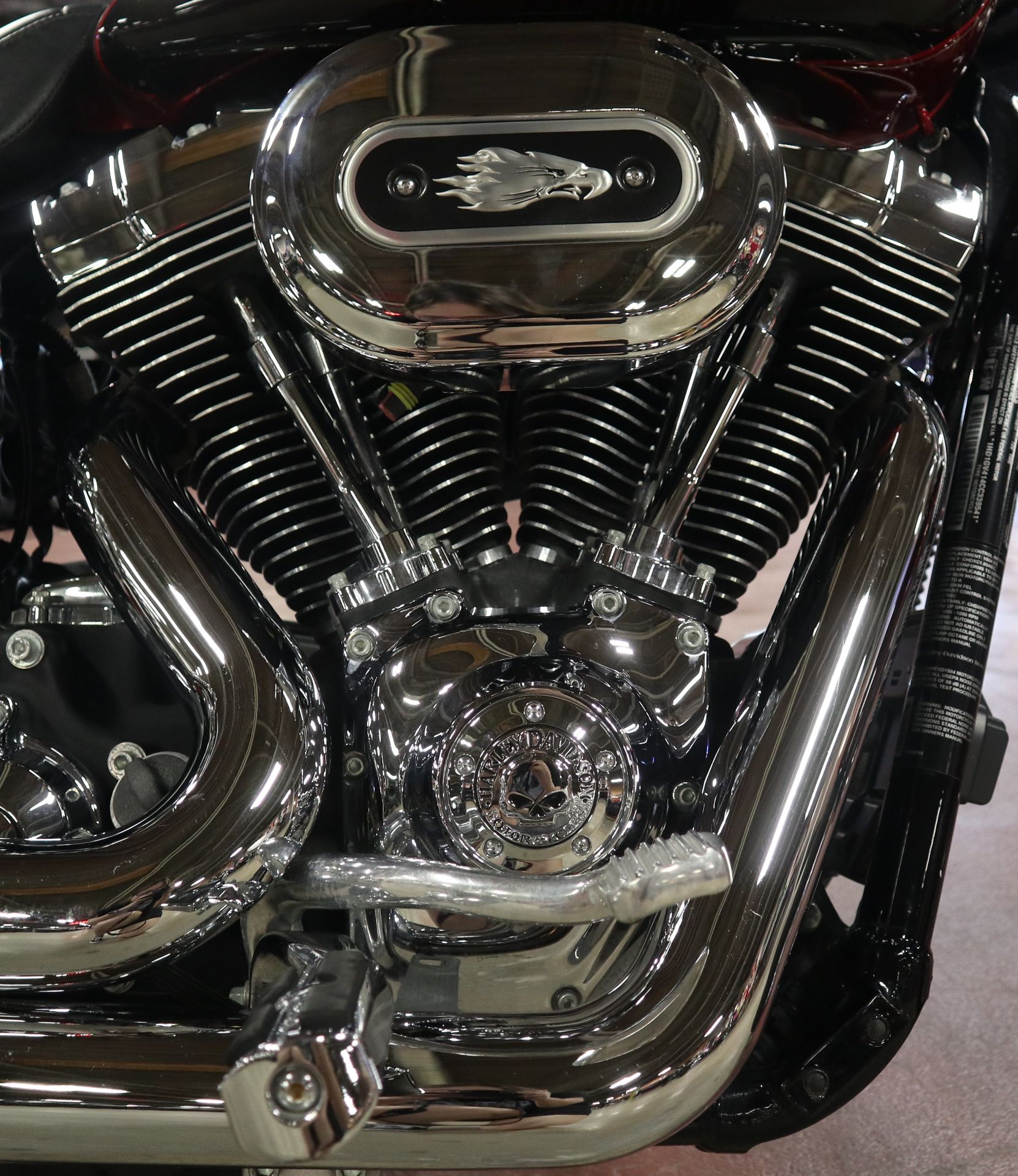 2012 Harley-Davidson Dyna® Super Glide® Custom in New London, Connecticut - Photo 17