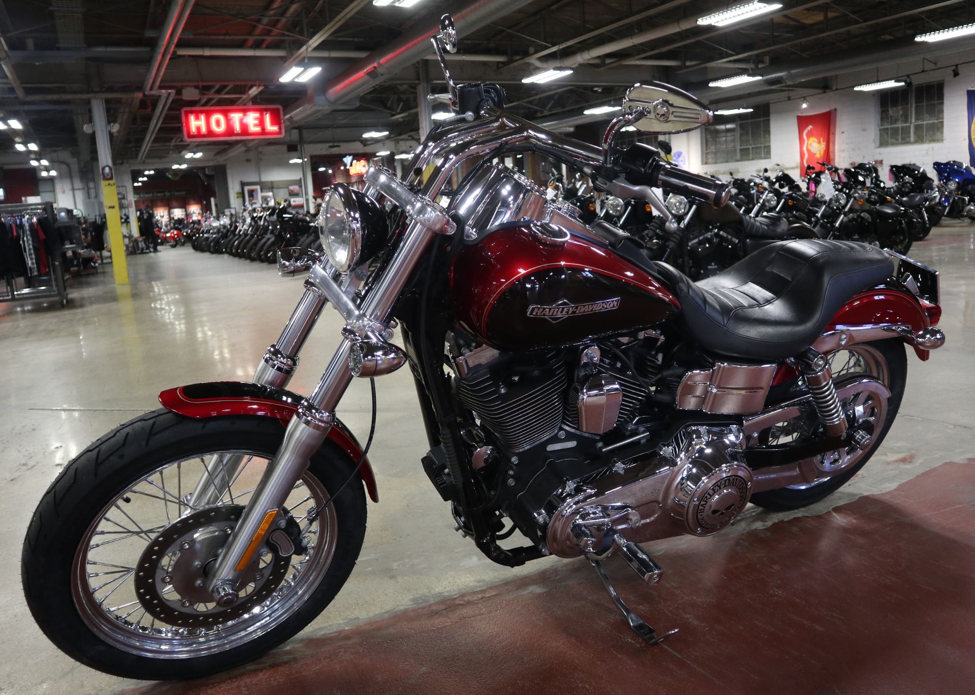 2012 Harley-Davidson Dyna® Super Glide® Custom in New London, Connecticut - Photo 4