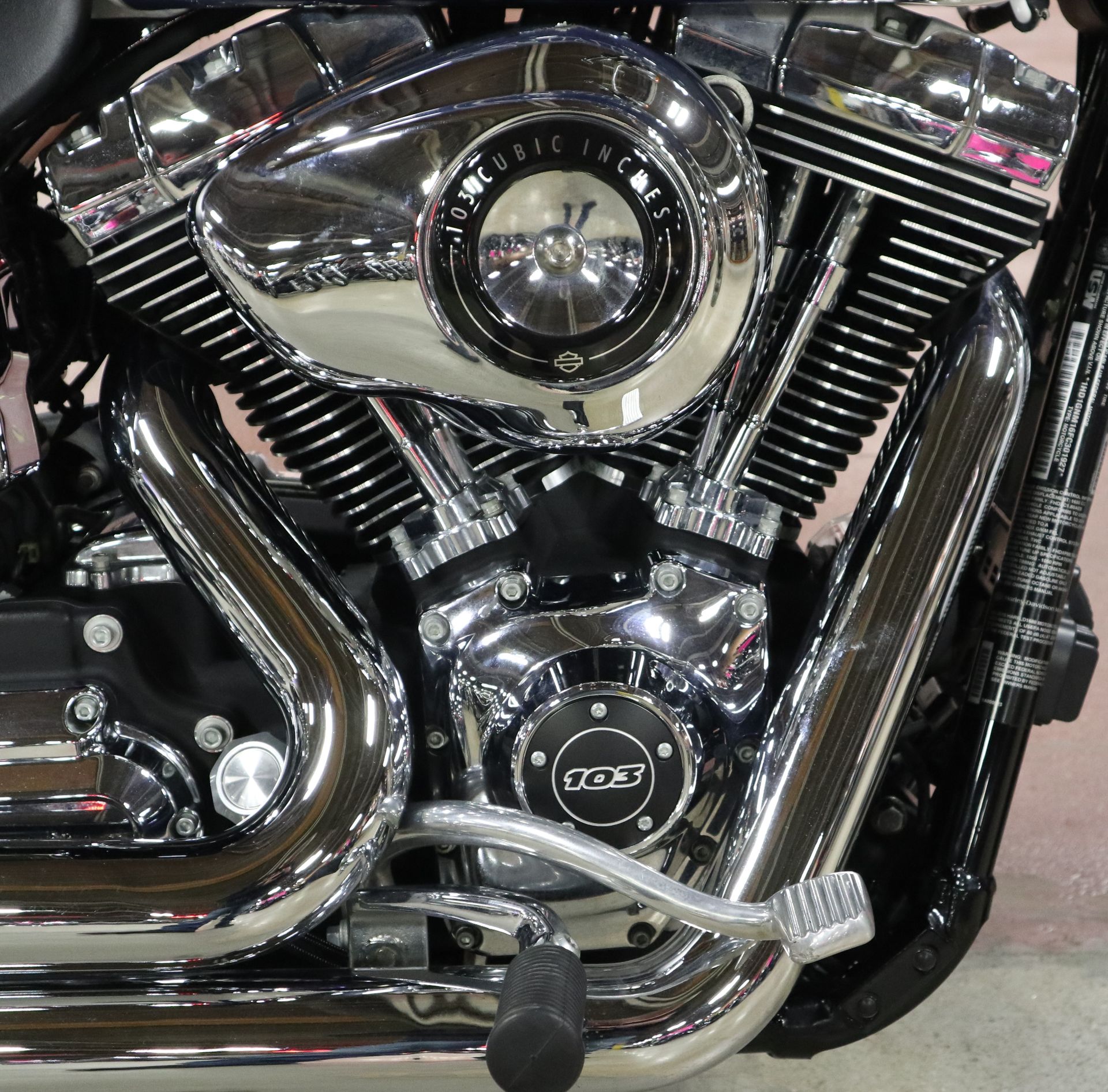 2015 Harley-Davidson Low Rider® in New London, Connecticut - Photo 16