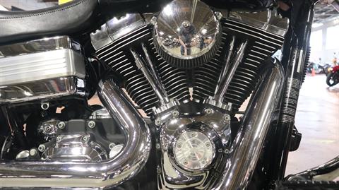 2006 Harley-Davidson Dyna™ Wide Glide® in New London, Connecticut - Photo 16