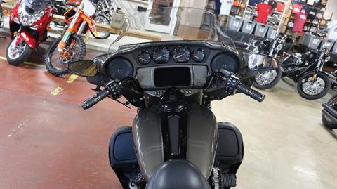2021 Harley-Davidson CVO™ Limited in New London, Connecticut - Photo 10