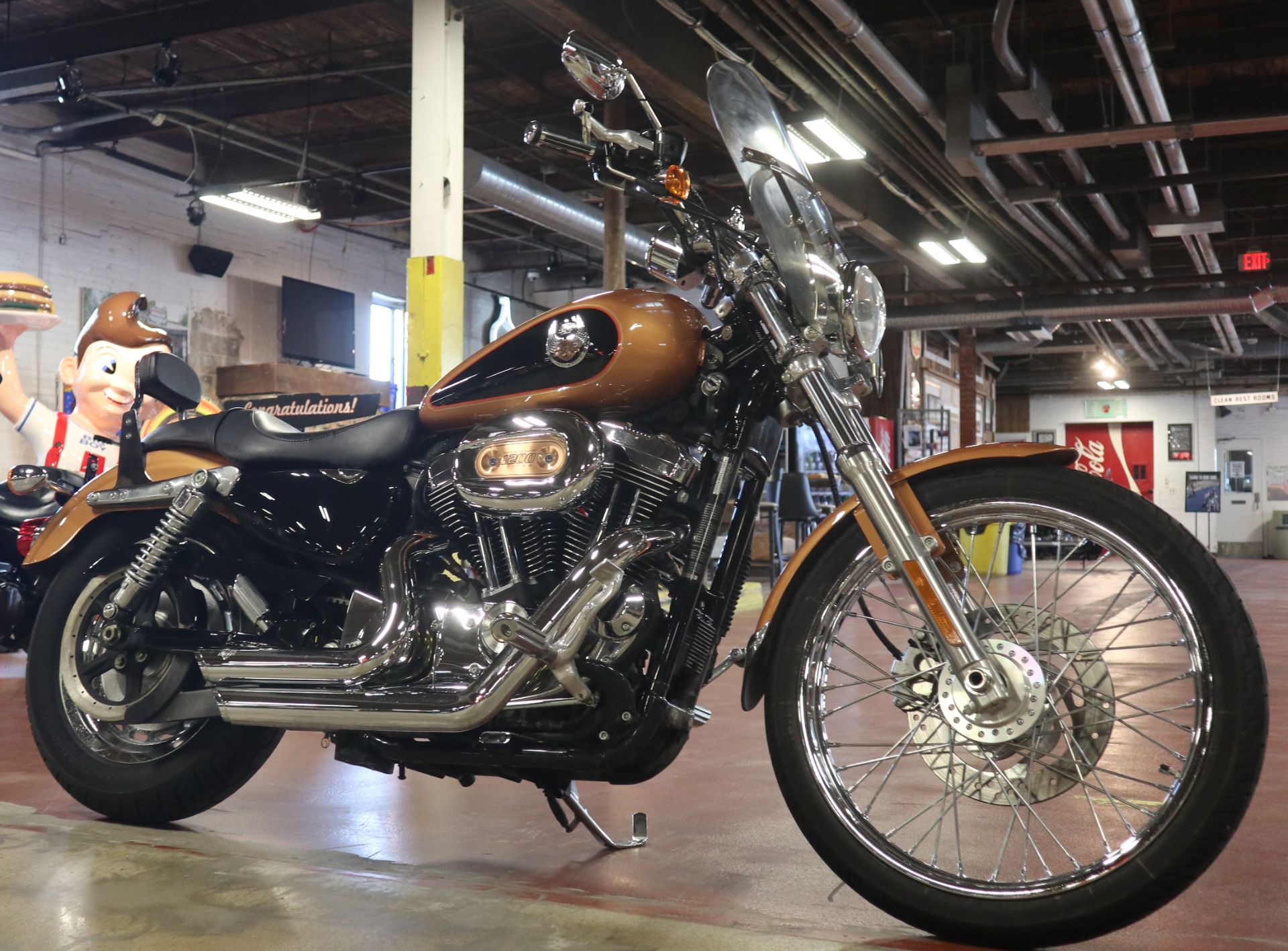 2008 Harley-Davidson Sportster® 1200 Custom in New London, Connecticut - Photo 2