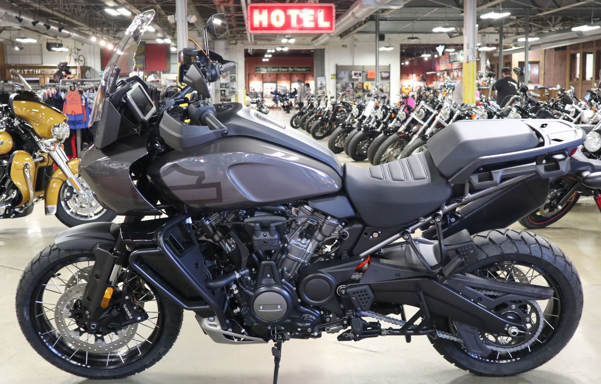 2023 Harley-Davidson Pan America™ 1250 Special in New London, Connecticut - Photo 5