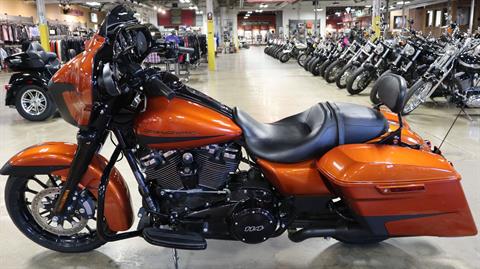 2019 Harley-Davidson Street Glide® Special in New London, Connecticut - Photo 5
