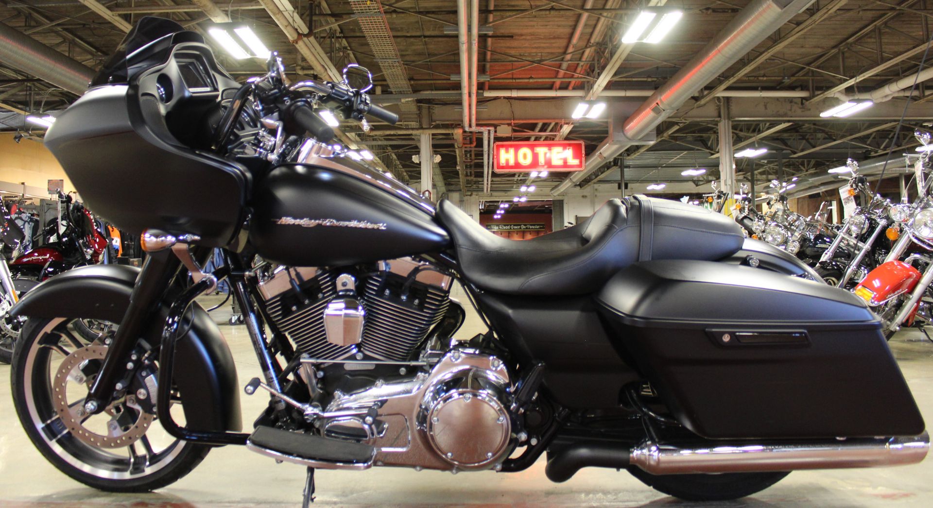 2015 Harley-Davidson Road Glide® Special in New London, Connecticut - Photo 5