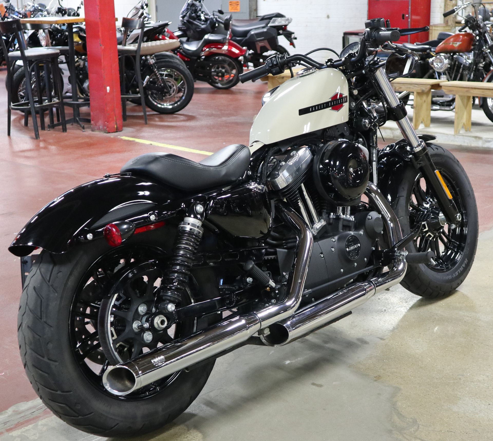 2022 Harley-Davidson Forty-Eight® in New London, Connecticut - Photo 8