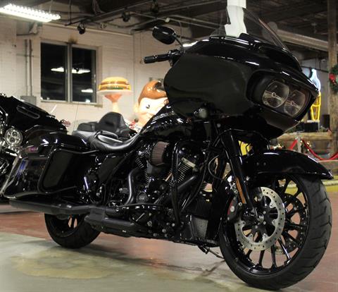 2019 Harley-Davidson Road Glide® Special in New London, Connecticut - Photo 2
