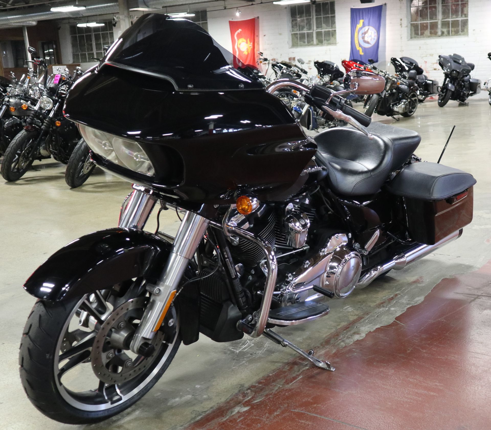 2017 Harley-Davidson Road Glide® Special in New London, Connecticut - Photo 4