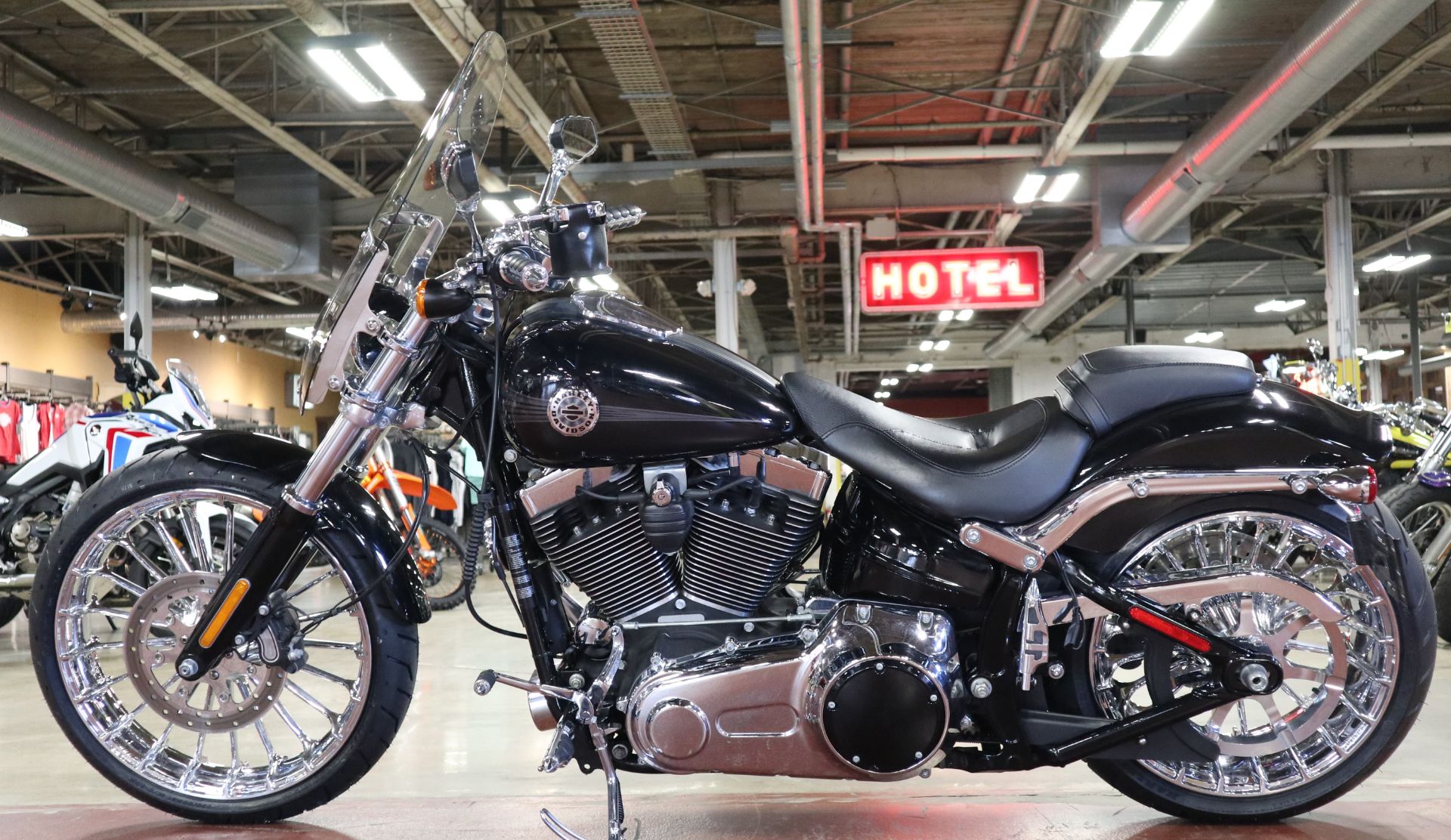 2014 Harley-Davidson Breakout® in New London, Connecticut - Photo 5