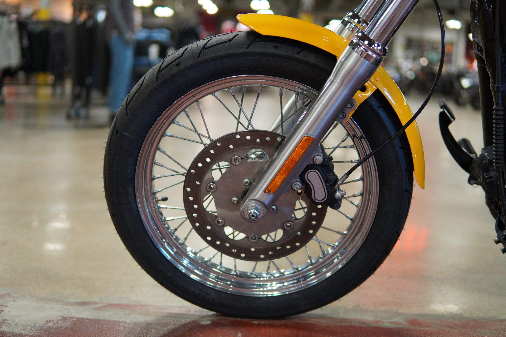 2013 Harley-Davidson Dyna® Super Glide® Custom in New London, Connecticut - Photo 21