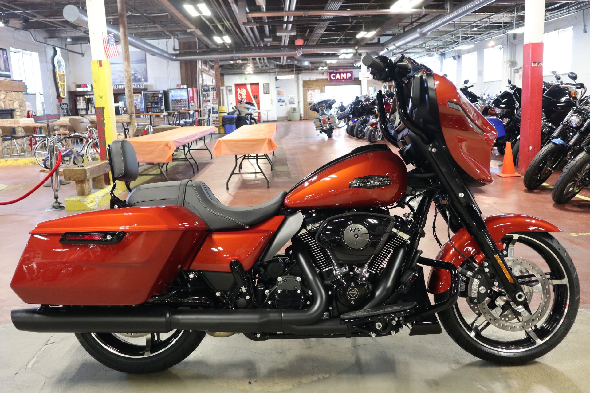 2024 Harley-Davidson Street Glide® in New London, Connecticut - Photo 9
