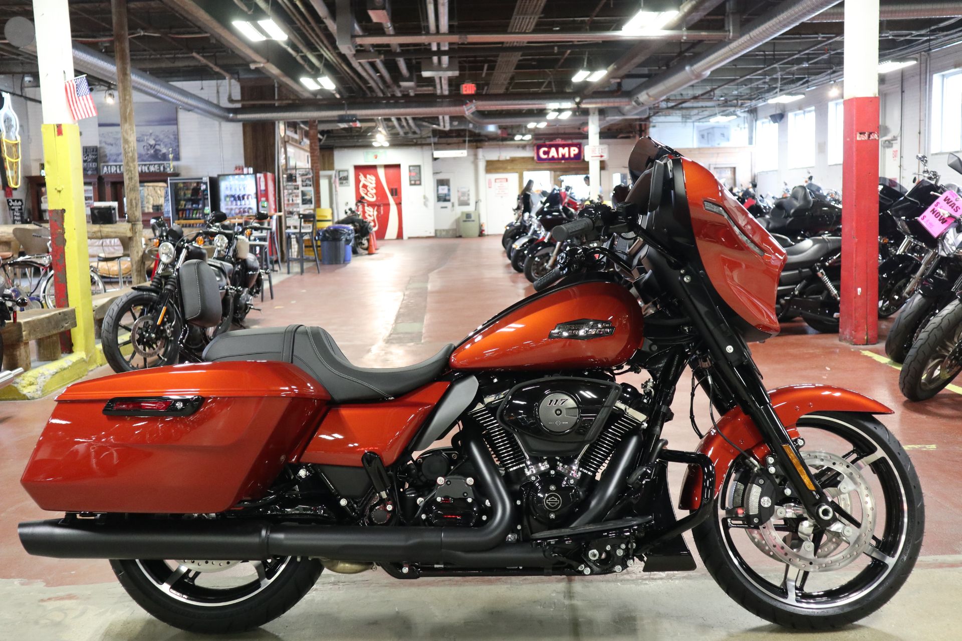2024 Harley-Davidson Street Glide® in New London, Connecticut - Photo 21