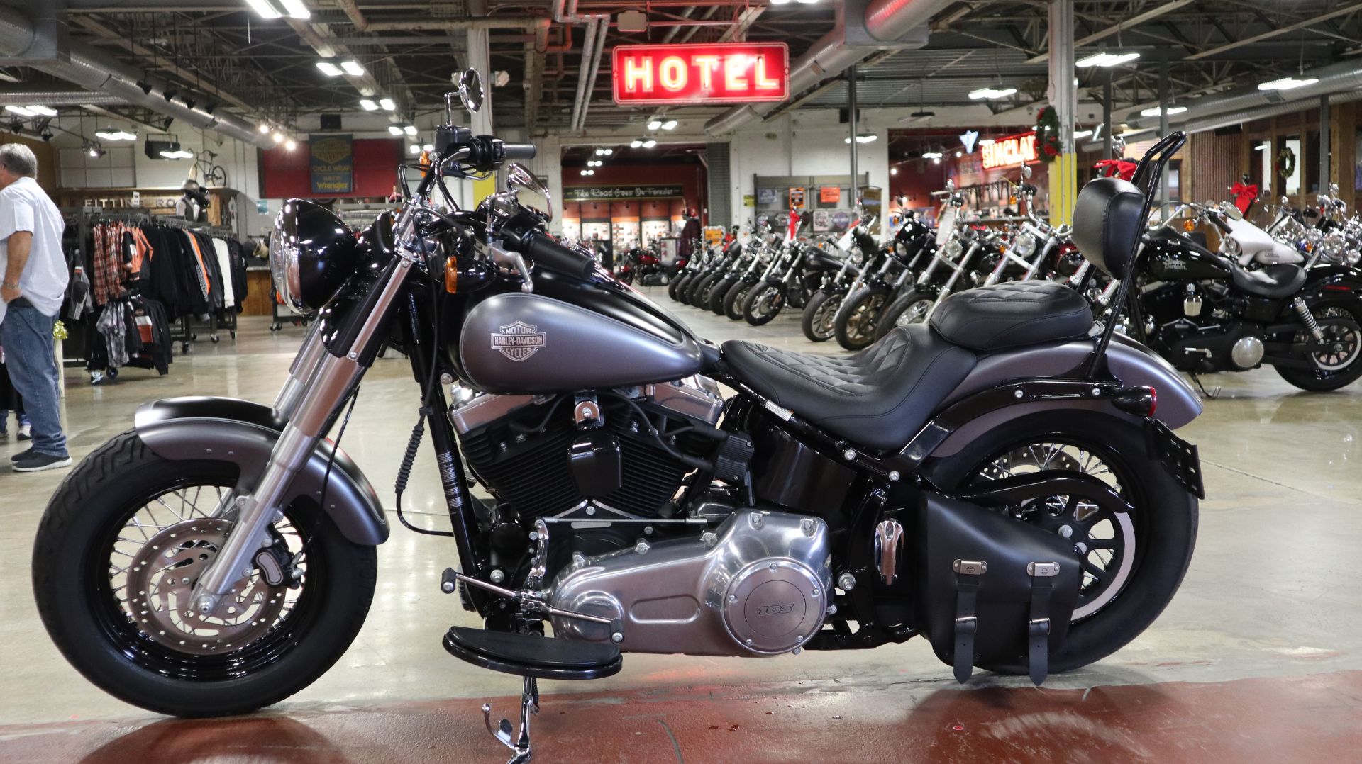 2014 Harley-Davidson Softail Slim® in New London, Connecticut - Photo 5