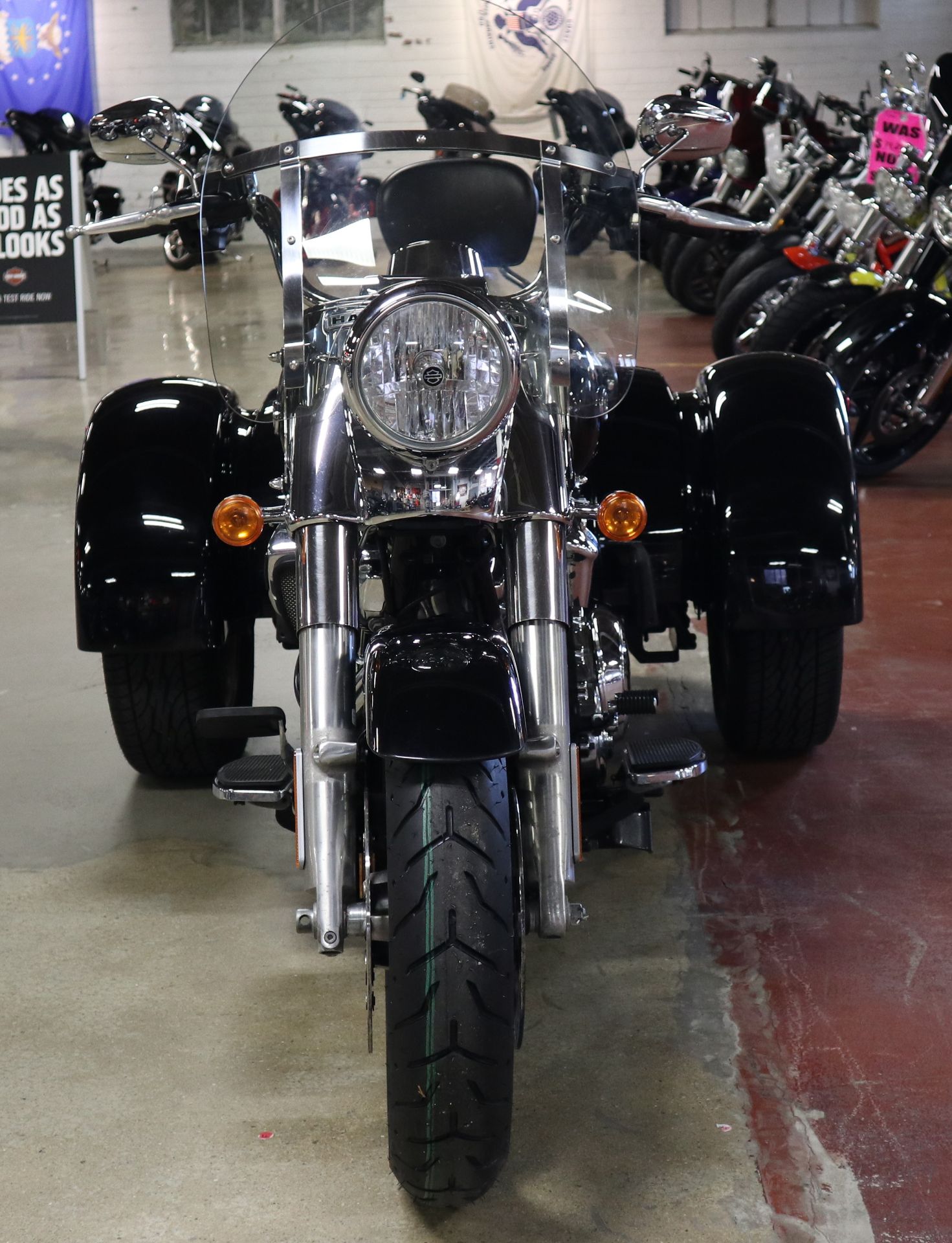 2019 Harley-Davidson Freewheeler® in New London, Connecticut - Photo 3