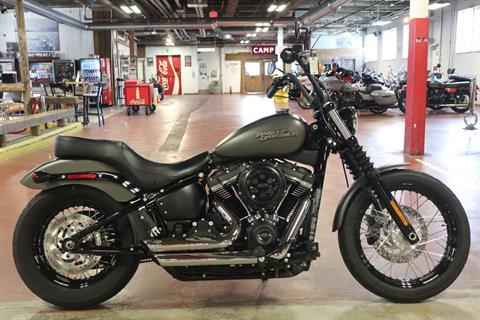 2018 Harley-Davidson Street Bob® 107 in New London, Connecticut - Photo 9