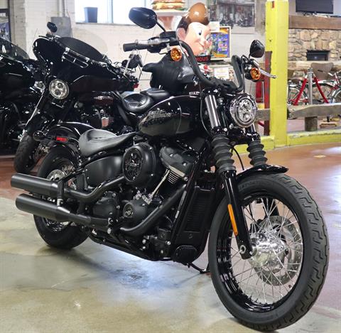 2019 Harley-Davidson Street Bob® in New London, Connecticut - Photo 2