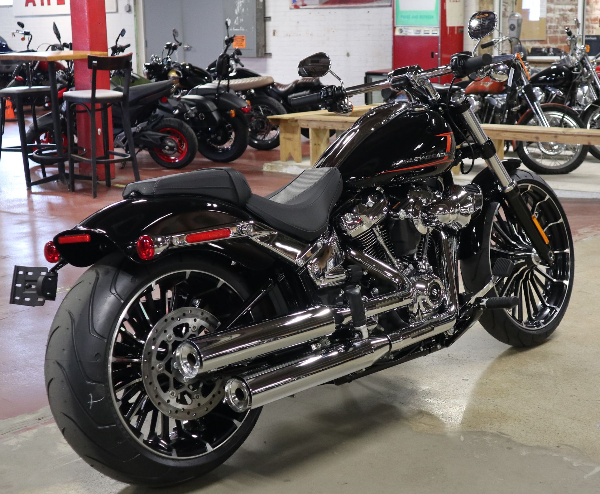 2023 Harley-Davidson Breakout® in New London, Connecticut - Photo 9
